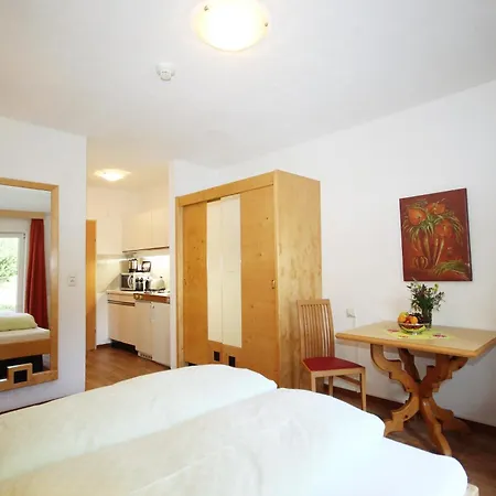 Fliana Mathon/ischgl *