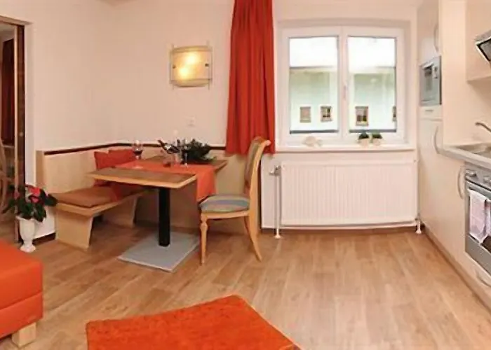 Fliana Mathon/ischgl ايشجل