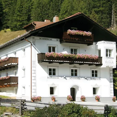 Fliana Mathon/ischgl イシュグル